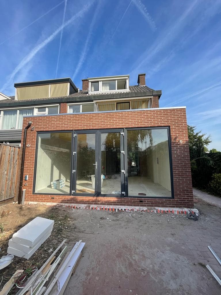 Woninguitbreiding met extra leefruimte